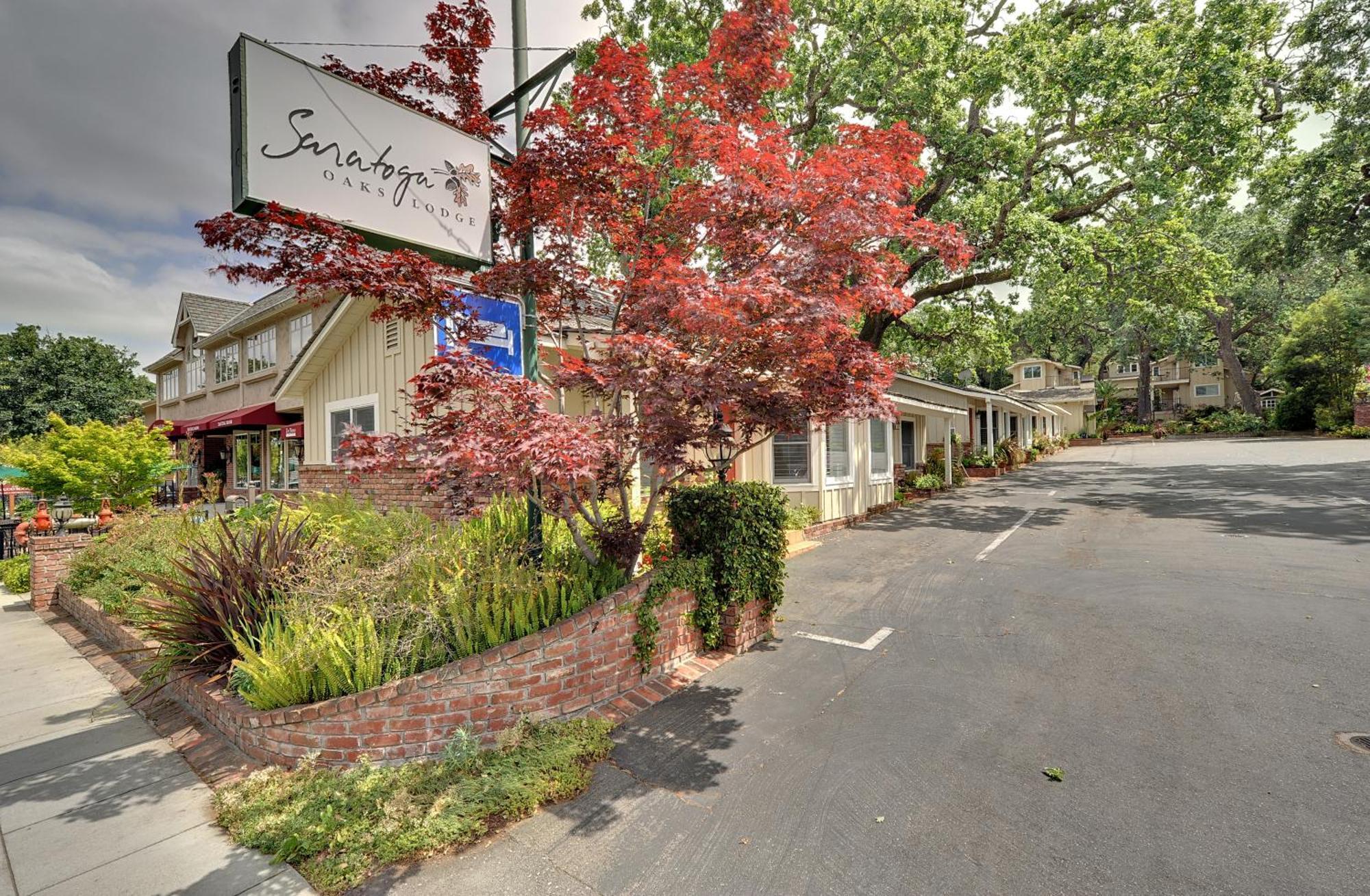 Hotel Oaks Saratoga