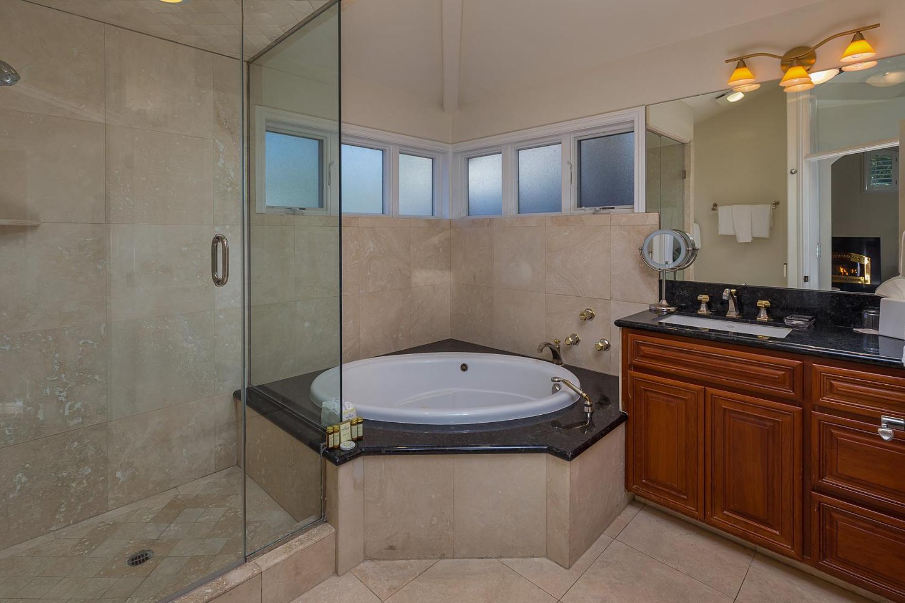 Hotel Oaks Saratoga