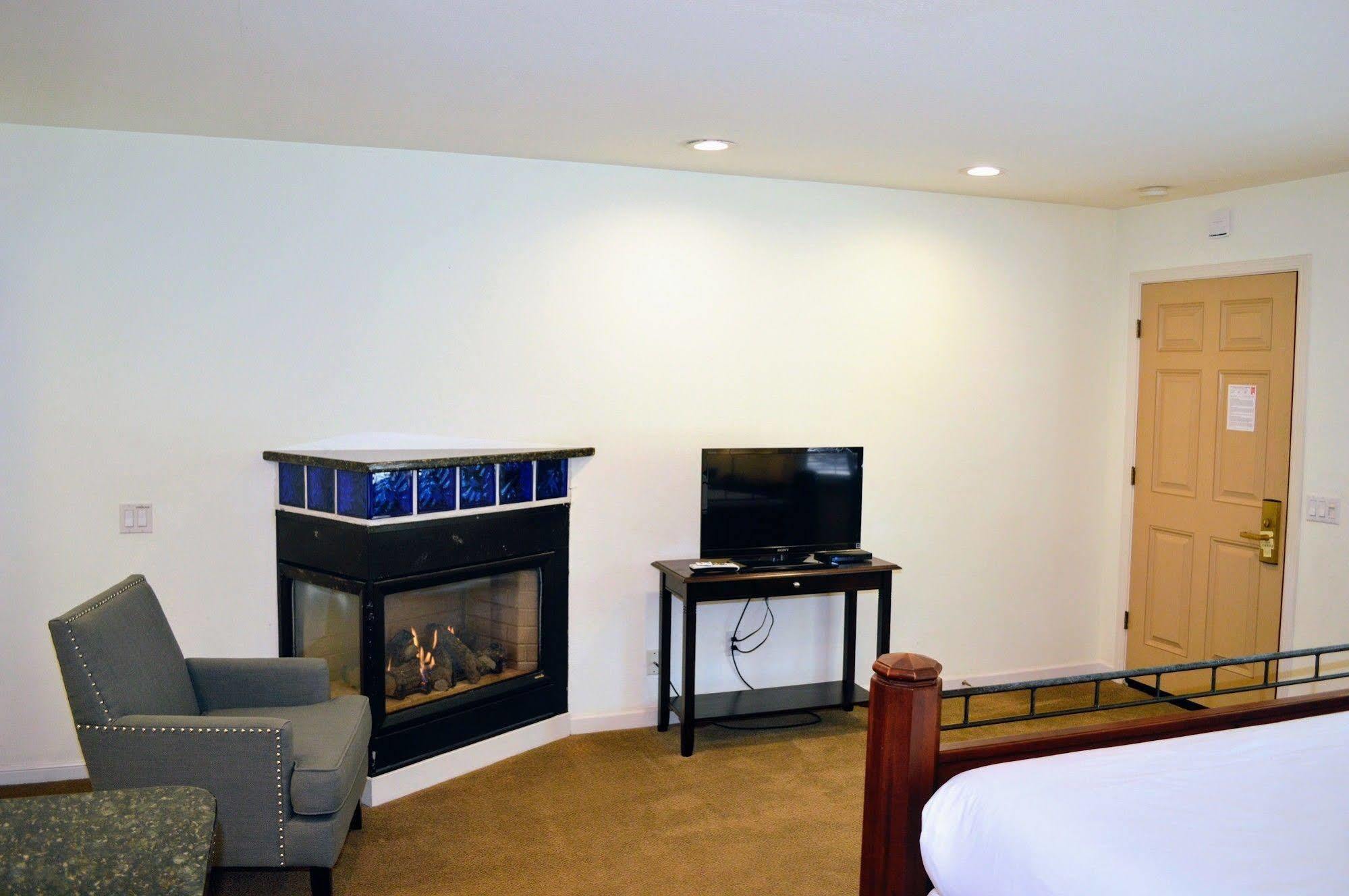 Hotel Oaks